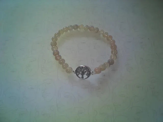 bracelet en pierre de la fileuse des bois (3)