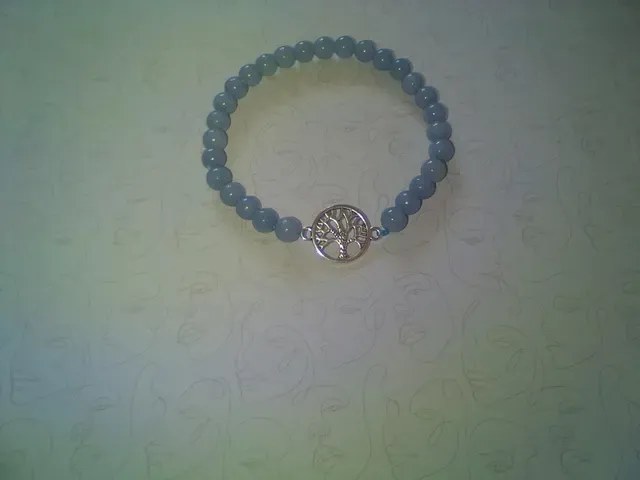 bracelet en pierre de la fileuse des bois (4)